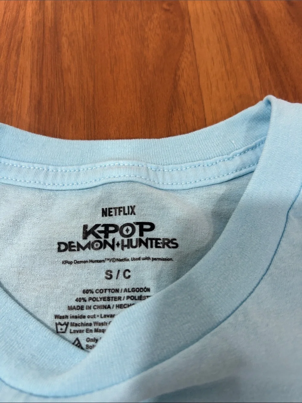 Netflix K-Pop Demon Hunters Takedown Blue Graphic Tee Shirt Size S Small